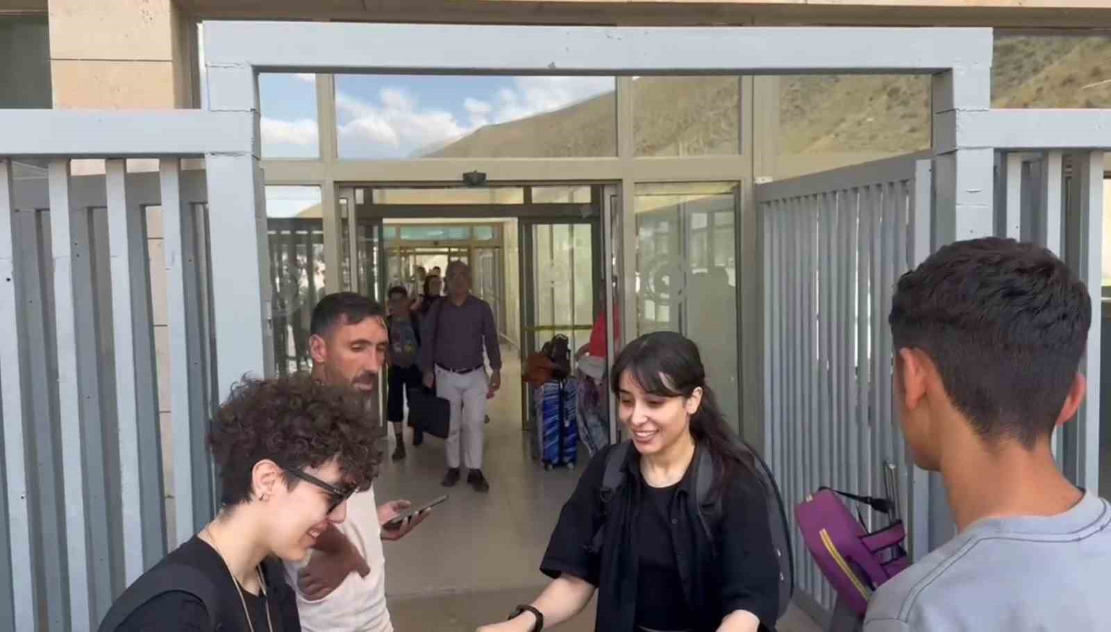 Taylandlı üst düzey heyet Kapıköy Gümrük Kapısı’nda