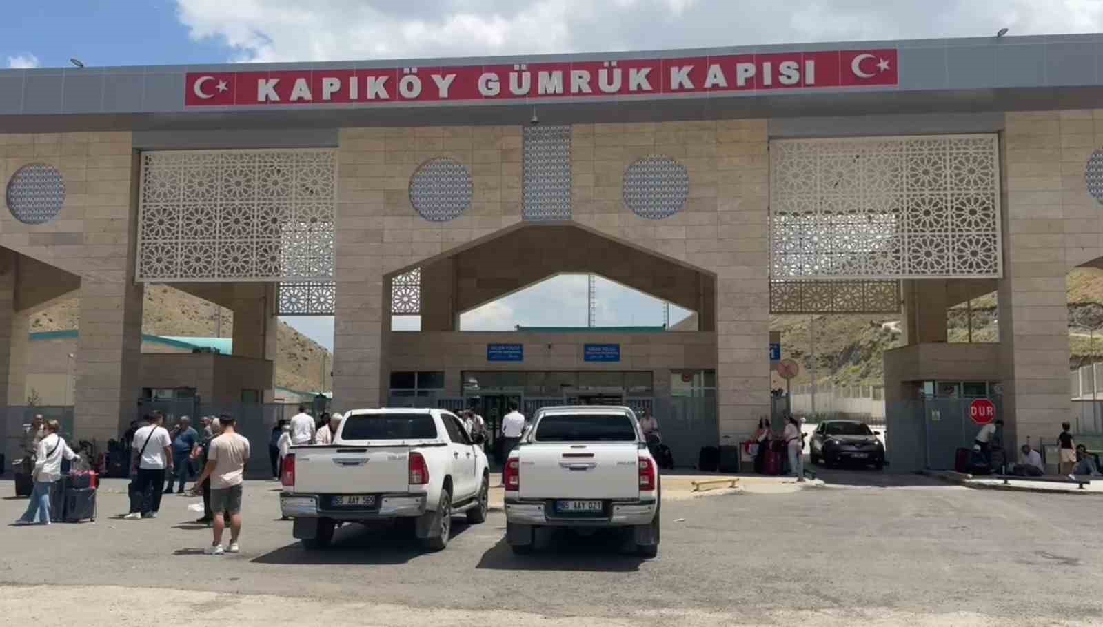 Taylandlı üst düzey heyet Kapıköy Gümrük Kapısı’nda