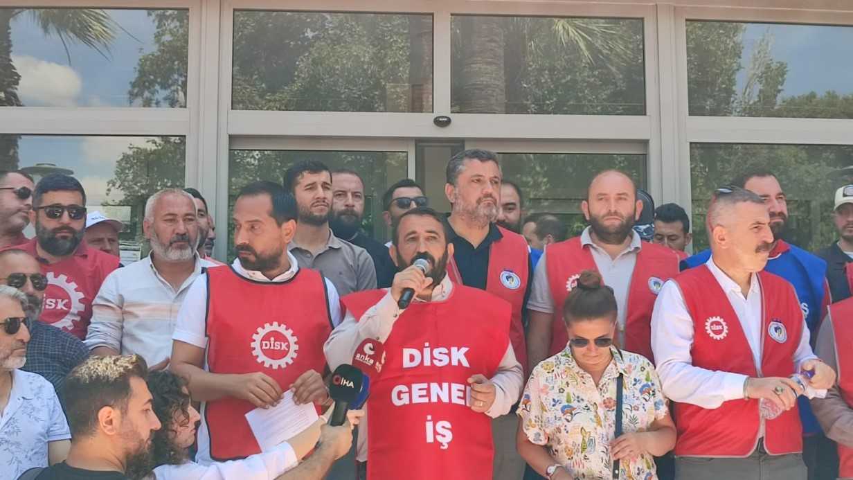 İzmir Büyükşehir Belediyesi’nde grev dördüncü gününde