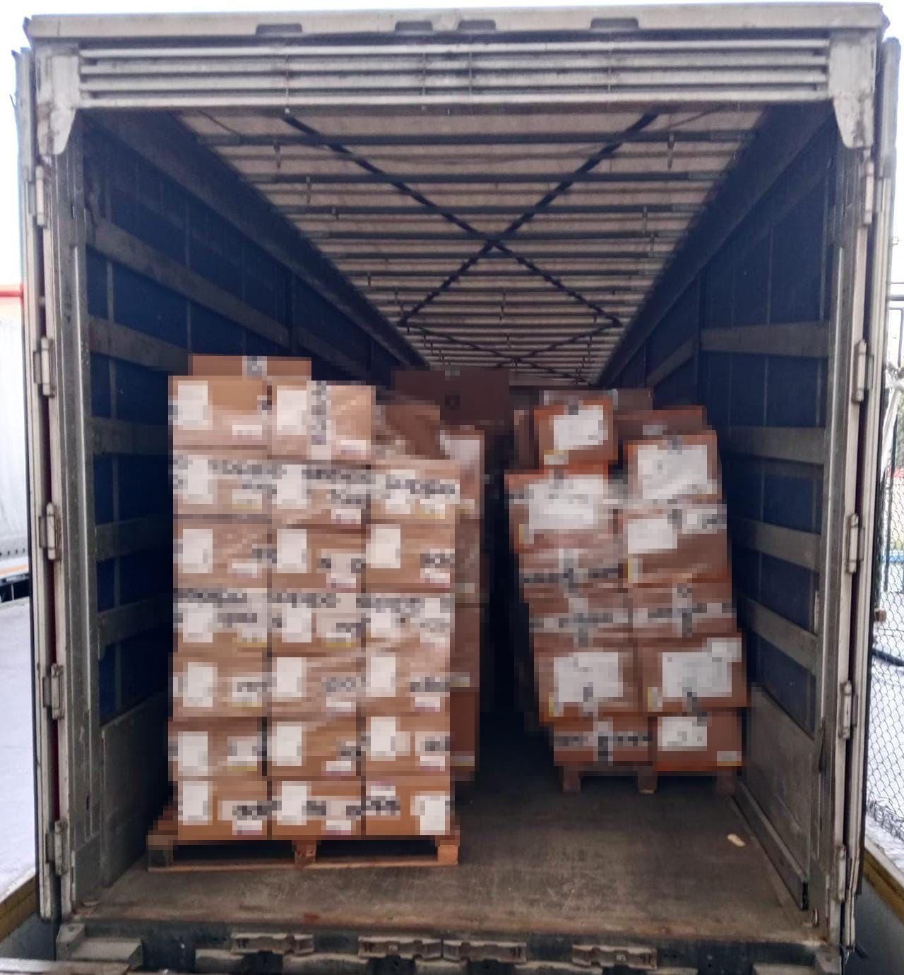 Ayakkabı yüklü tırı çaldılar