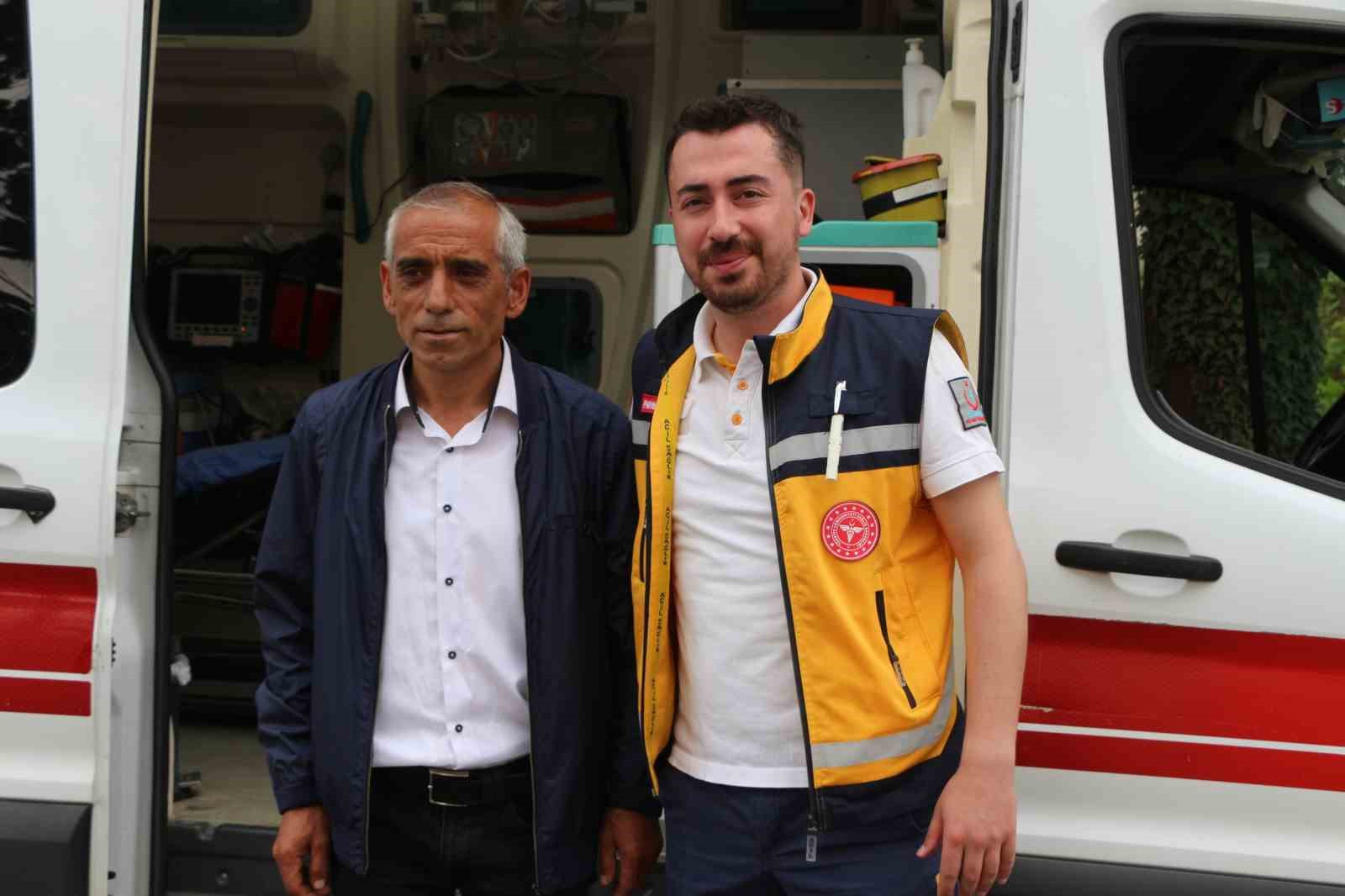 Deli bal hastanelik etti