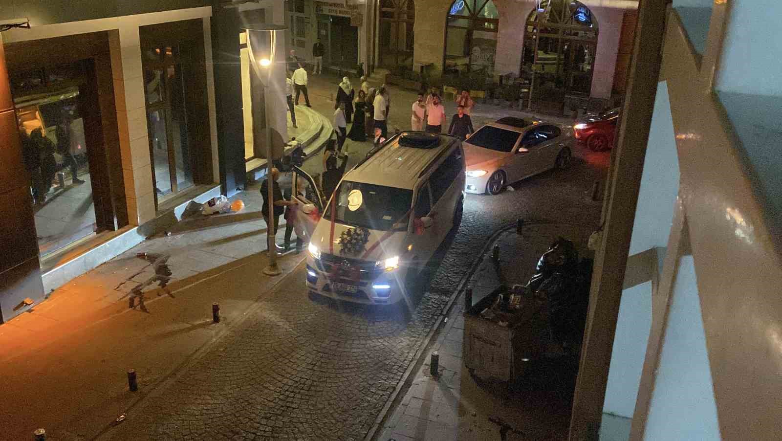 Düğün Konvoyunda Tartışma Çıktı