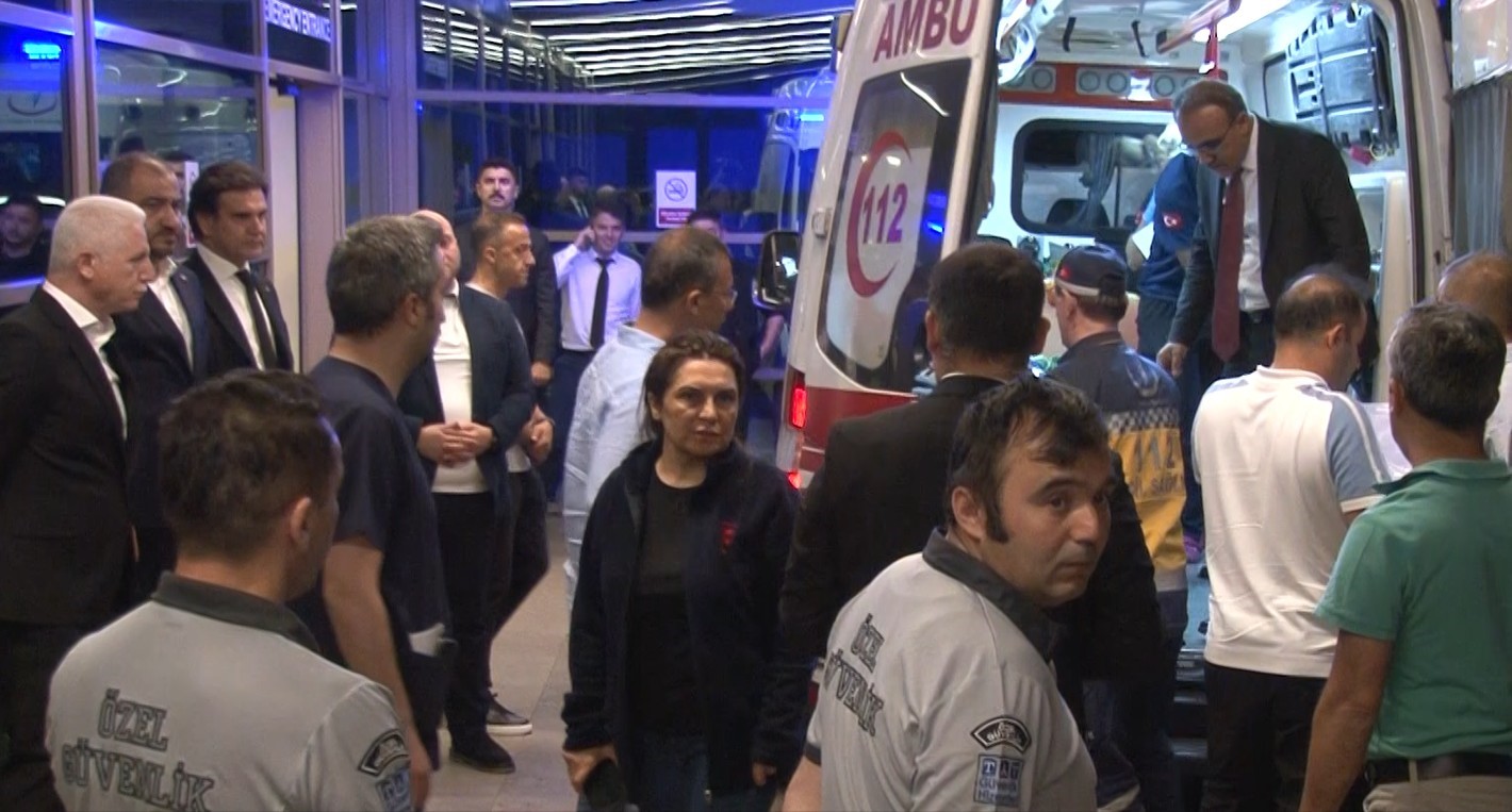 Bodrum’da deniz kazası geçiren AK Parti Genel Başkan Yardımcısı Yalçın, ambulans uçakla İstanbul’a getirildi