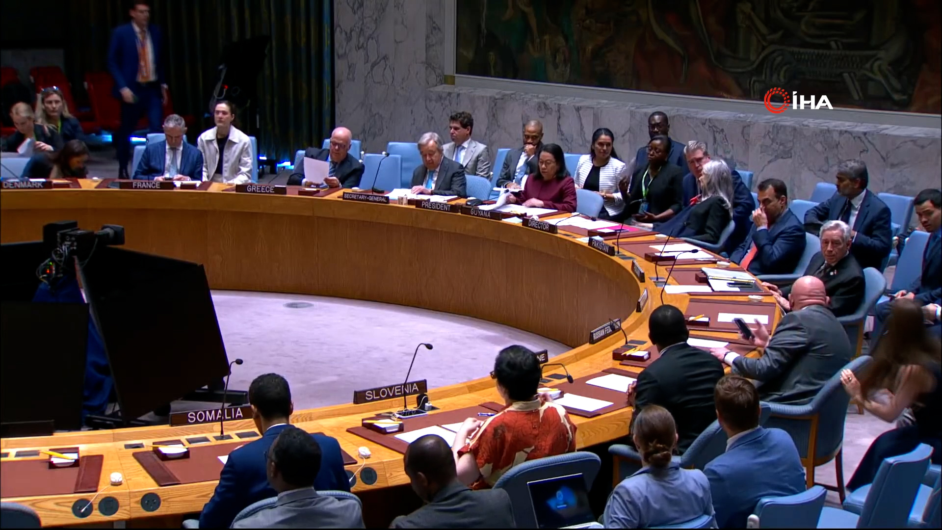 BM Güvenlik Konseyi’nde tarihi oturum