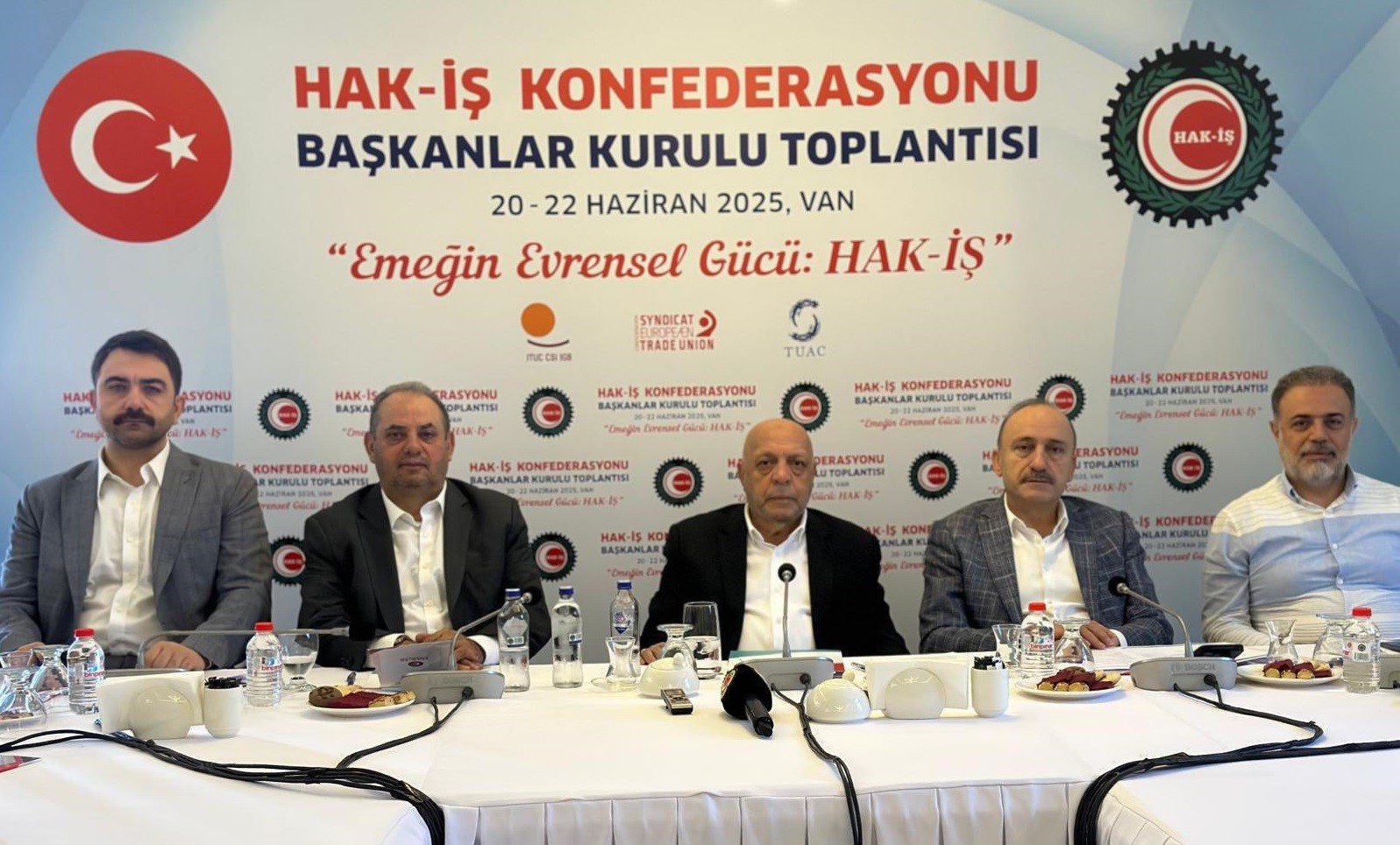 HAK-İŞ Başkanları Van’da Toplandı