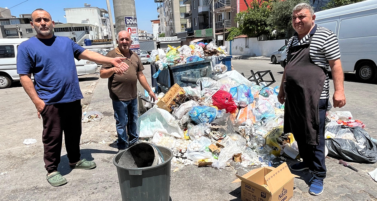 İzmir’de işçi eyleminin üçüncü günü: Sokaklar çöp koktu, vatandaş isyan etti