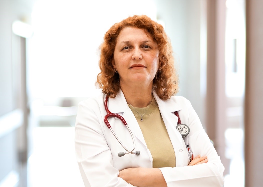 Kenelere Karşı Açık Renkli Giysi ve Uzun Kollu Kıyafet Önerisi