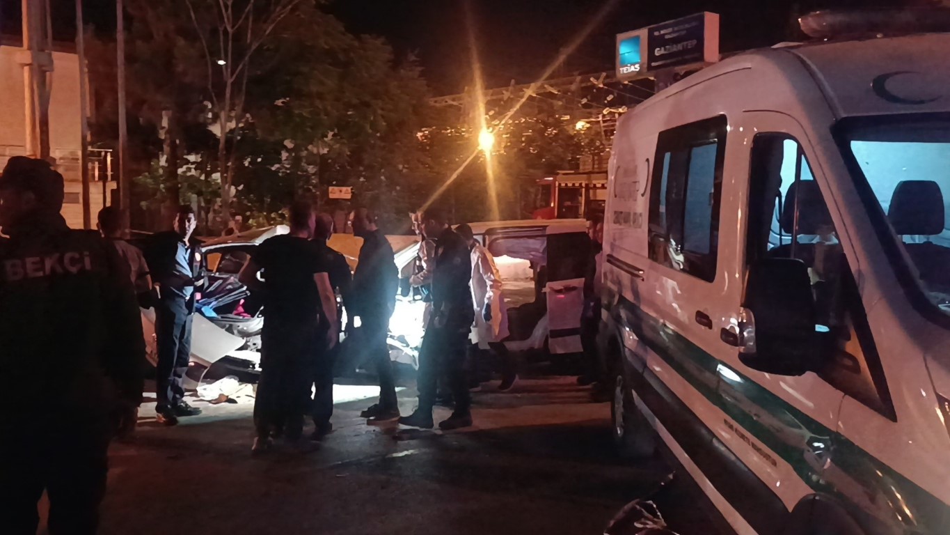 5 Canın Hayatını Kaybettiği Gaziantep Kazasının Kan Donduran Görüntüleri Ortaya Çıktı