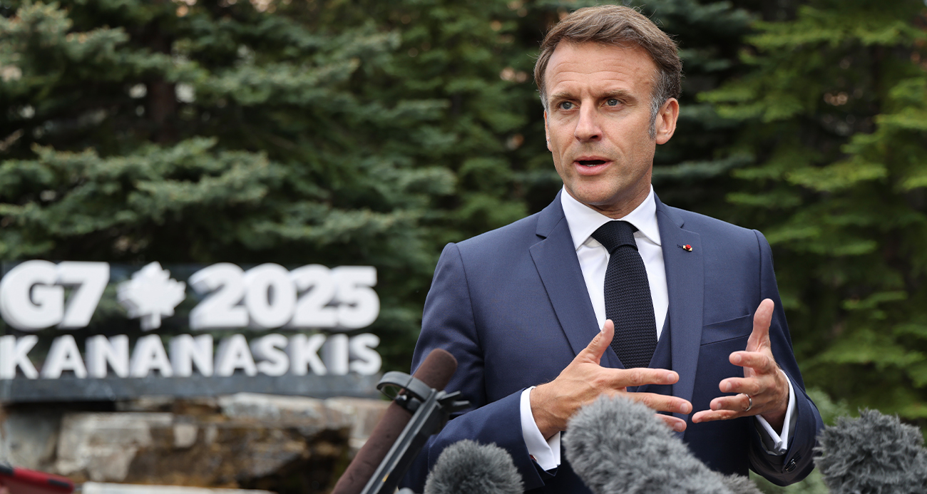 Macron: “İran’da rejim değişikliği Orta Doğu’da kaosa yol açar”