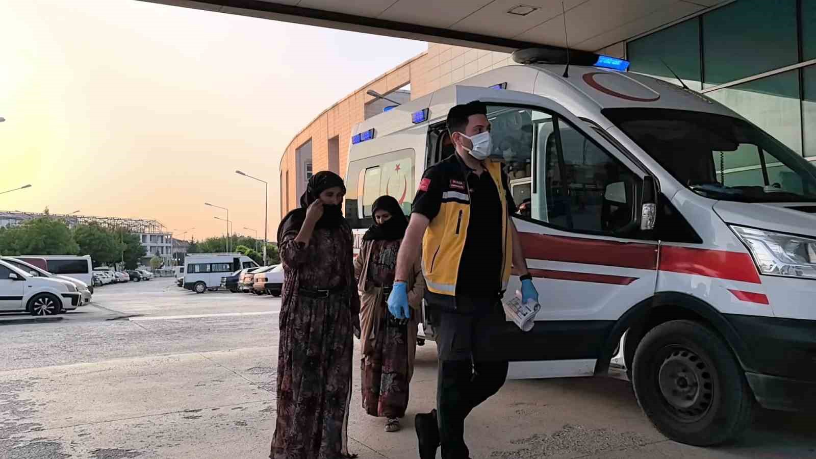 Pilavdan zehirlenen 40 kişi hastanelik oldu