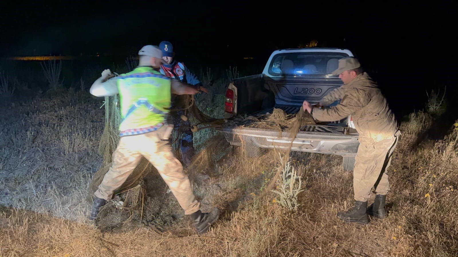 Van’da 1,5 ton inci kefali ele geçirildi