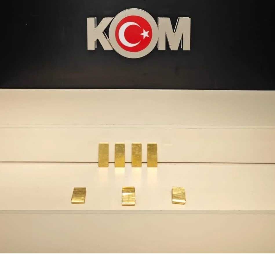 Van’da 30 milyon TL değerinde 7 kilo altın ele geçirildi