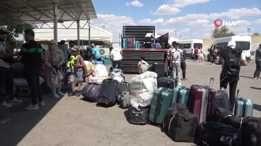 Suriyeli sığınmacıların geri dönüşleri sürüyor