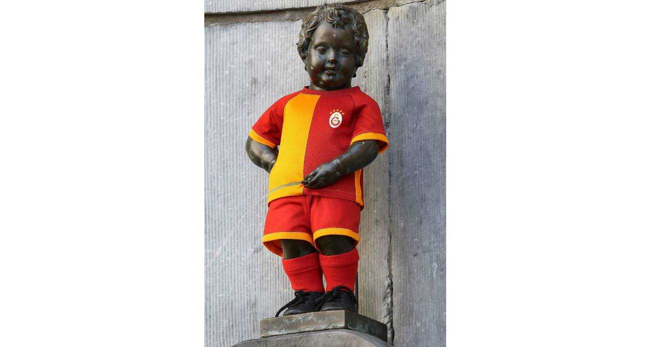 Galatasaray’ın 5 yıldızlı forması, 406 yıllık Manneken Pis heykeline giydirilecek