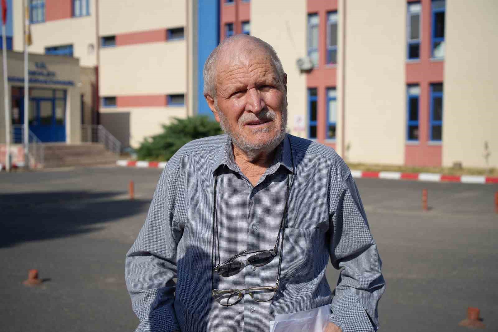 YKS’nin en yaşlı adayı 81 yaşındaki “Bilge Dede” 8. kez sınav heyecanı yaşadı