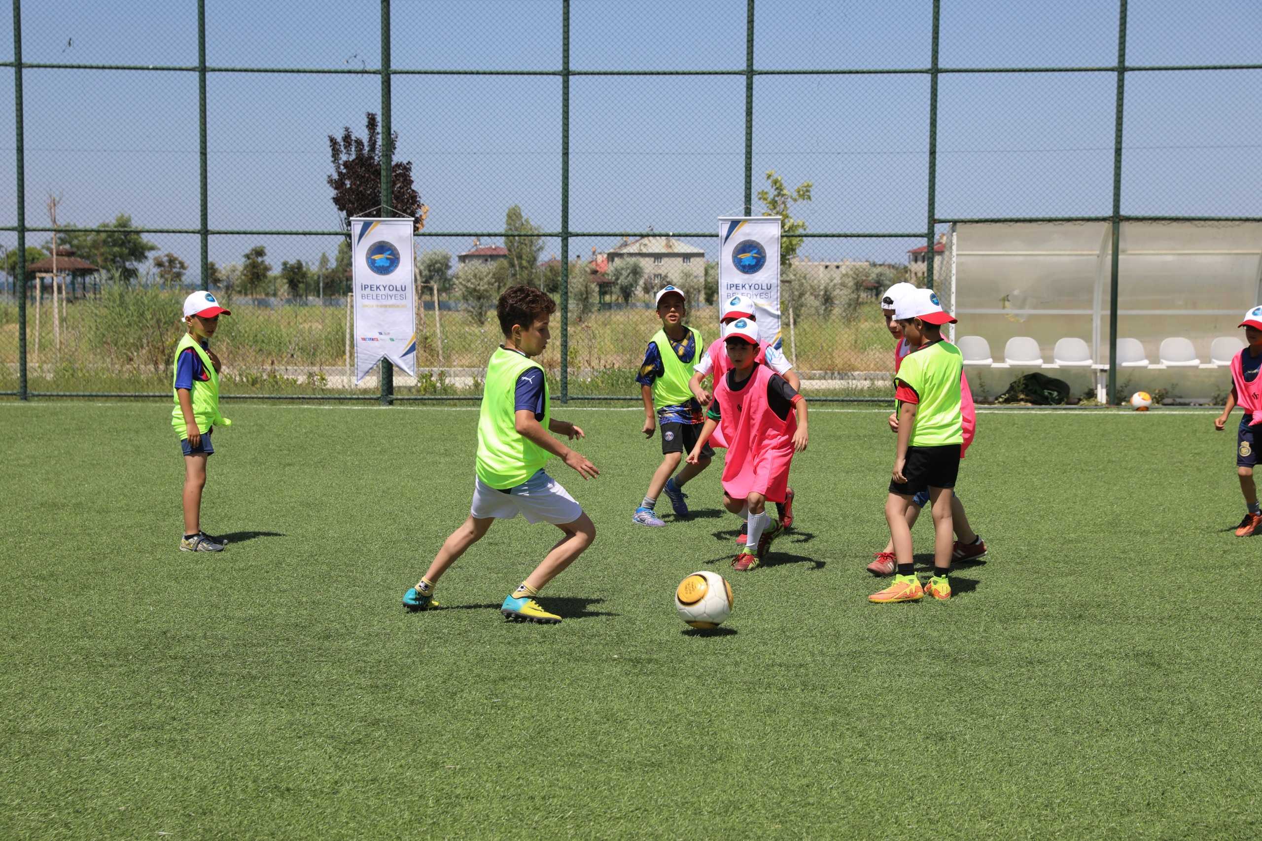 Van’da Yaz Spor Okulları Başladı