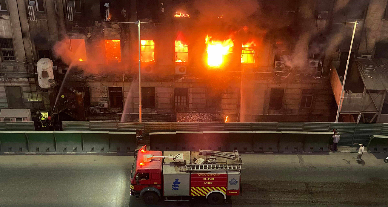 Kahire’de yangın: 4 ölü, 22 yaralı