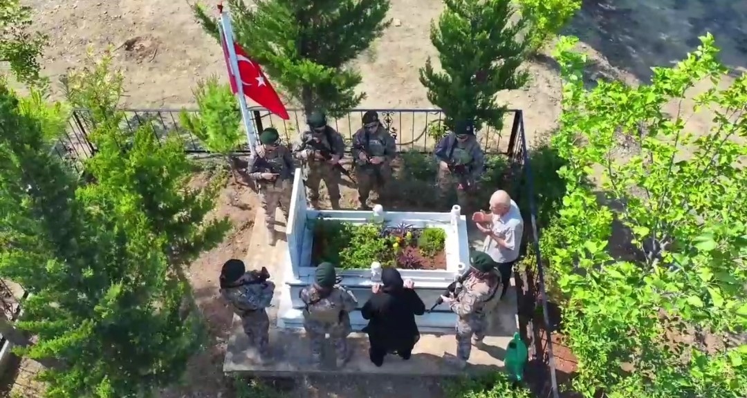 En acı ziyaret