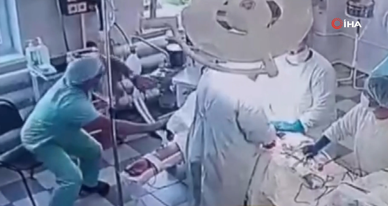 Rus doktorlar ameliyat sırasında 8.8’lik depreme yakalandı