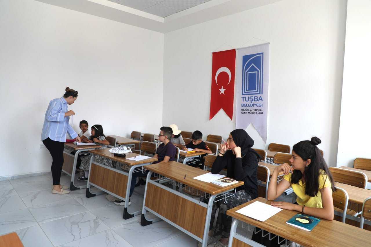 Tuşba Belediyesi’nden Yaz Sezonuna Renk Katan Kurslar