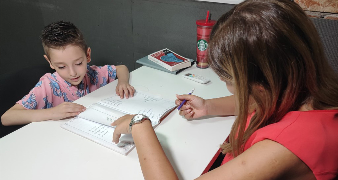 Otizmli tanısı kondu, şimdi üstün zekâsıyla ilham veriyor