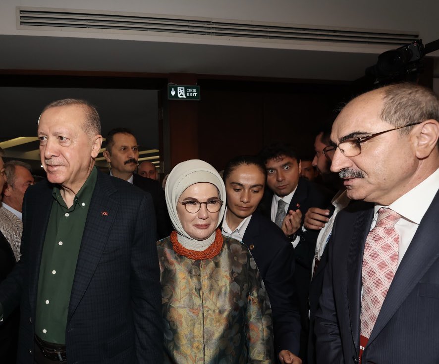 Ak Parti Zirvesinde Van’da Konuşuldu