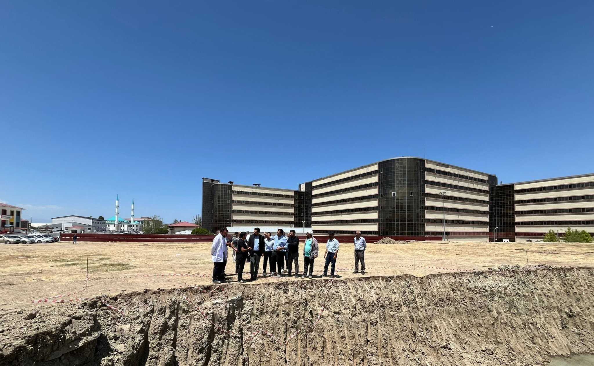 Van Şehir Hastanesi’nde Çalışmalar Hızla Devam Ediyor