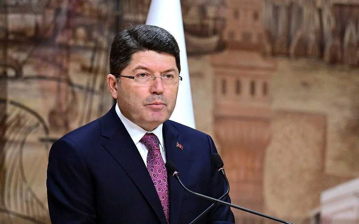 Orman yangınları soruşturmalarında gözaltına alınan şüphelilerden 21’i tutuklandı.