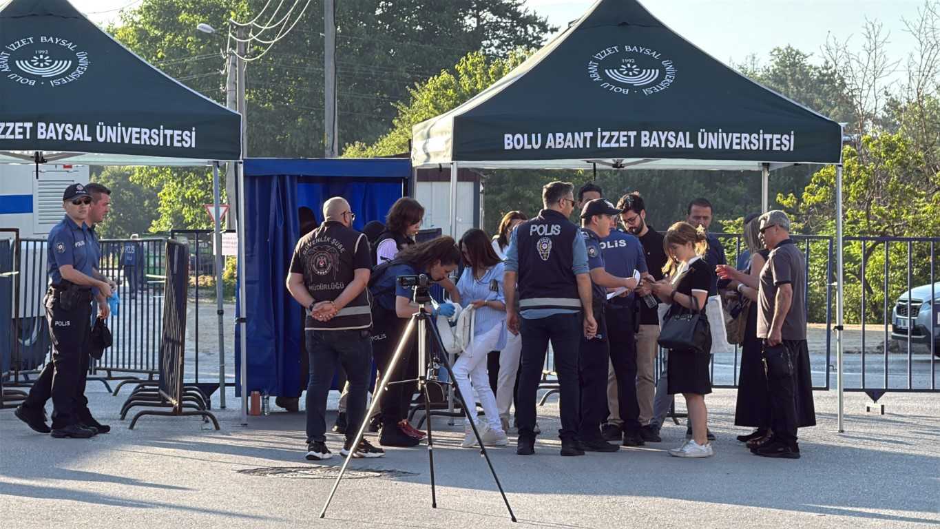 Grand Kartal Otel’de 32 sanıklı otel yangını davasında polis kuş uçurtmuyor