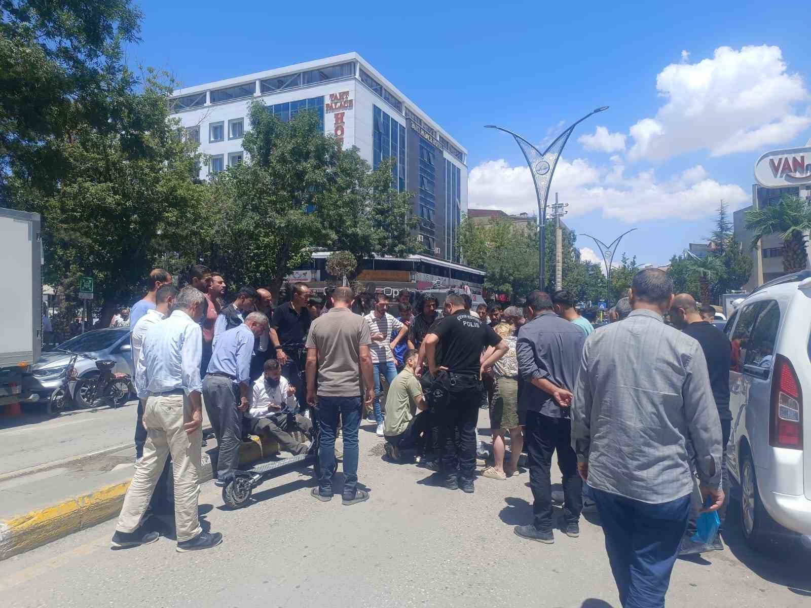 Scooterın çarptığı çocuk yaralandı