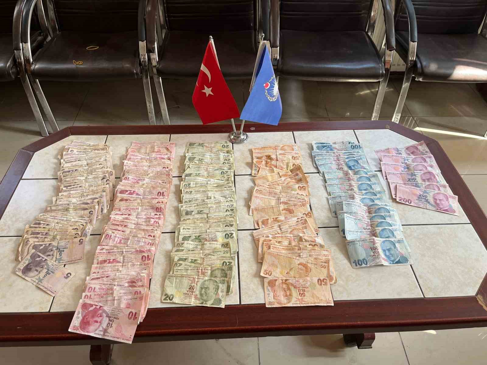 Dilencinin üzerinden 7 bin lira çıktı