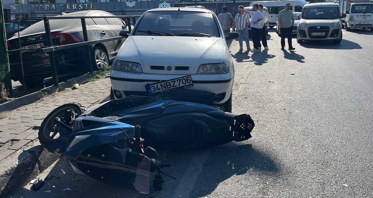 Araca yaslanarak arkadaşıyla konuşan şahsa otomobil çarptı