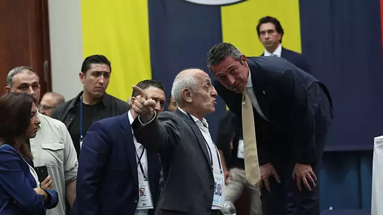 Fenerbahçe’de İmza Gerginliği: Divan Kurulu Toplantısında Tartışma Çıktı
