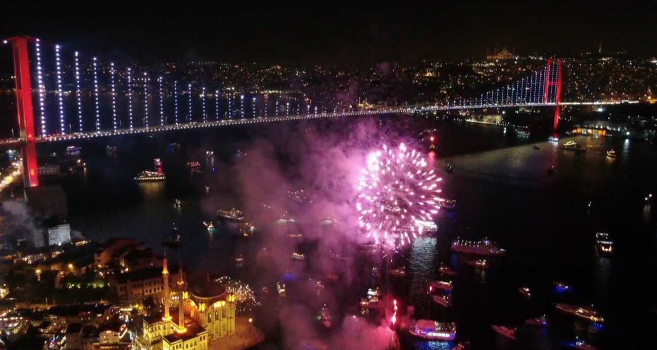 İstanbul’da havai fişek, meşale, patlayıcı ve yanıcı madde satışı yasaklandı