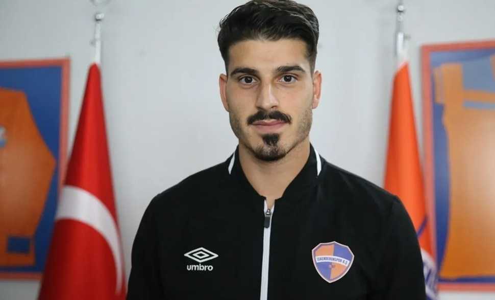 Vanspor FK, savunma hattını tecrübeli isimle güçlendirdi