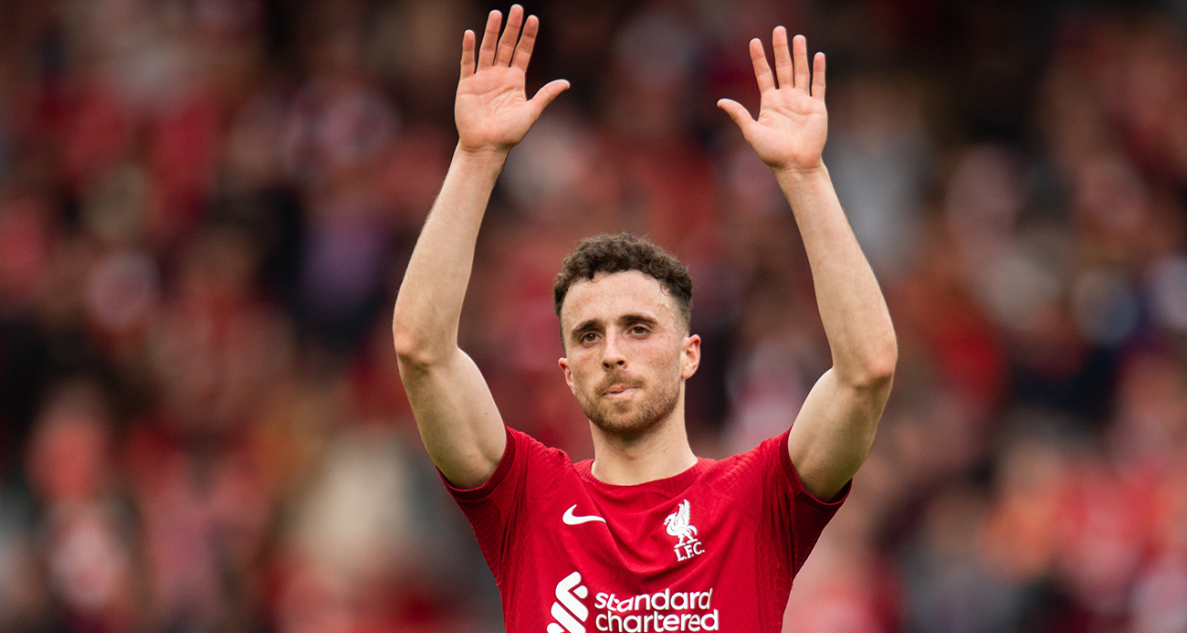 Liverpool’un Portekizli futbolcusu Diogo Jota, trafik kazasında hayatını kaybetti