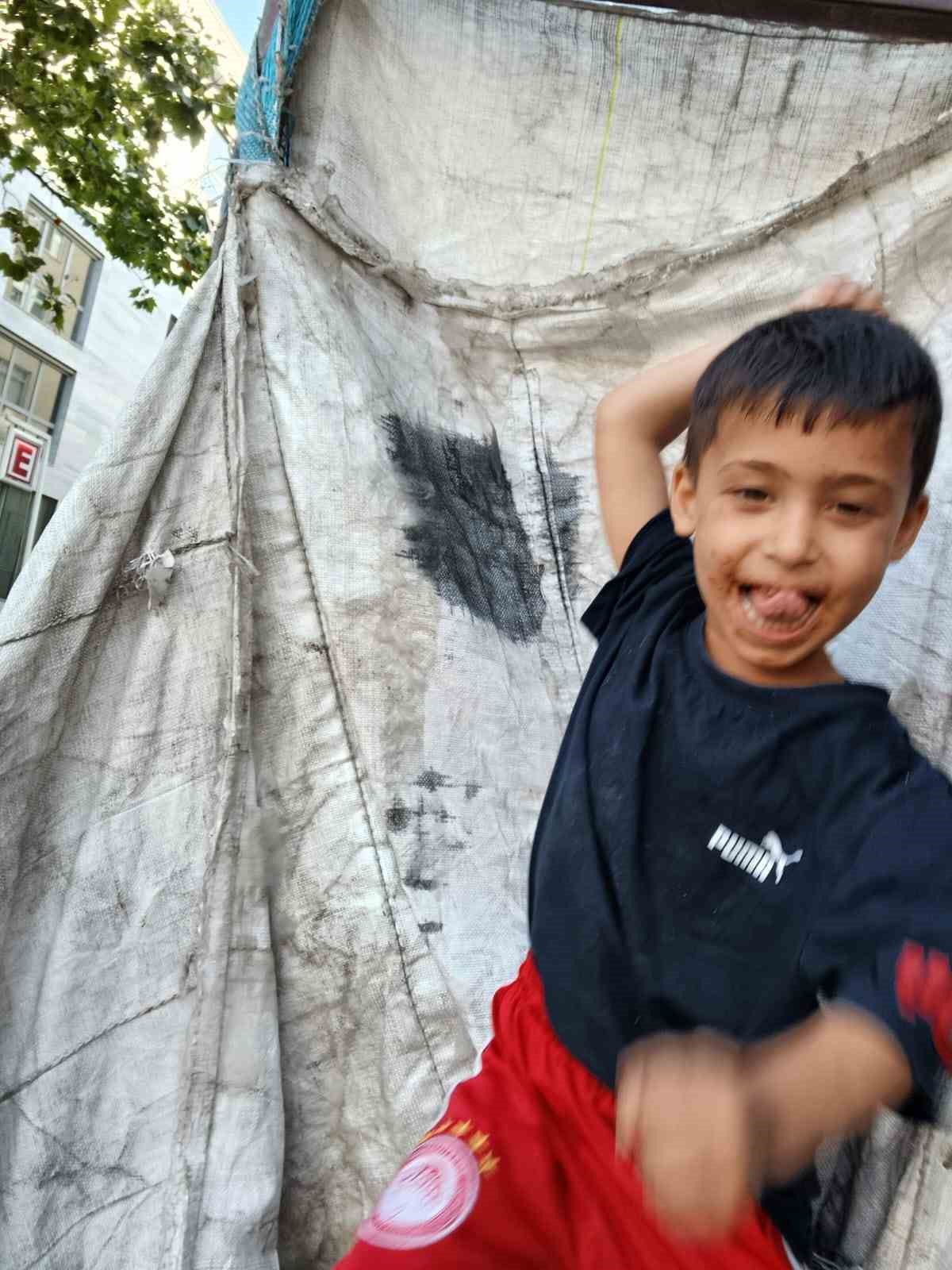 Kazada hayatını kaybeden 3 yaşındaki çocuk, organlarıyla umut oldu