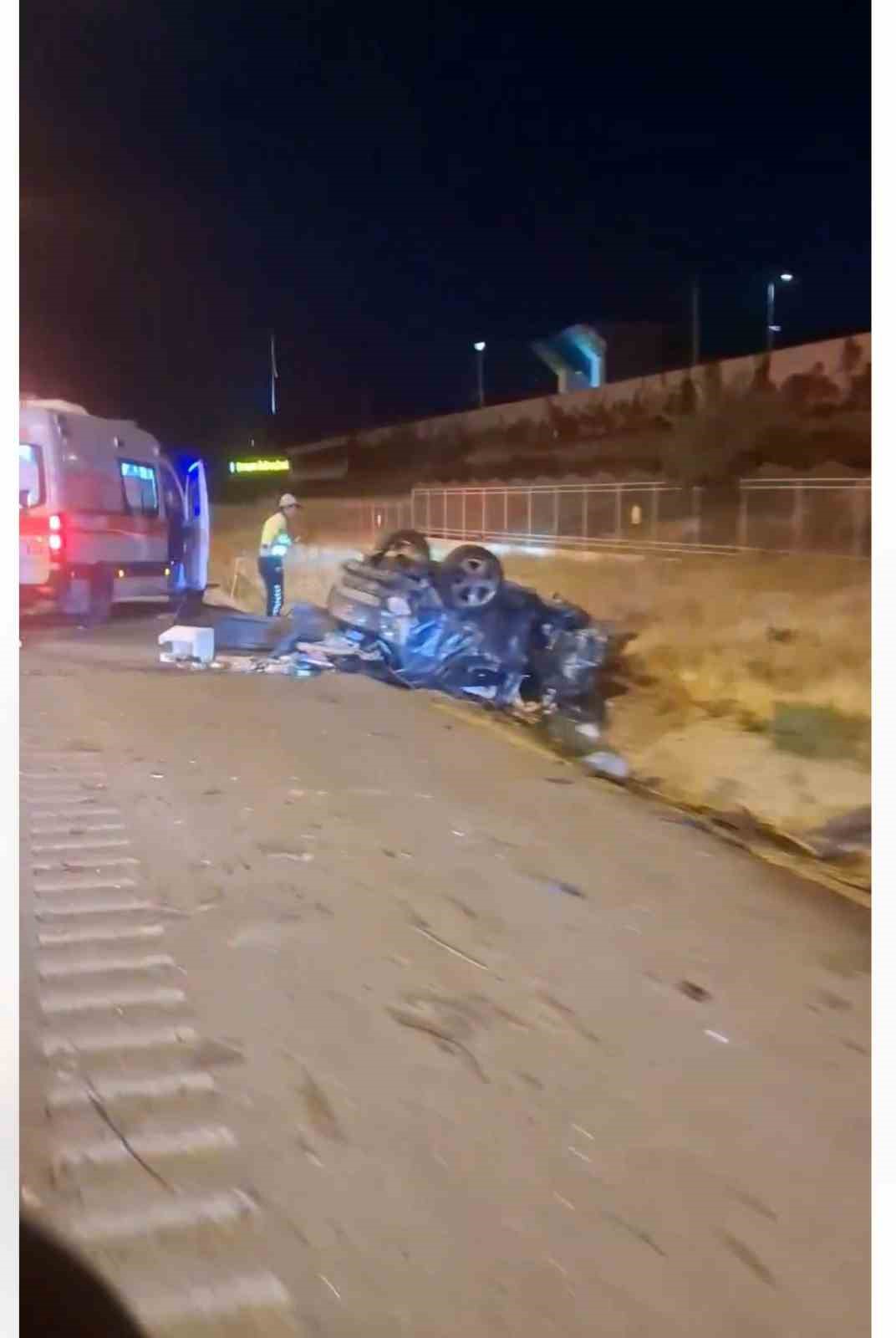 Ters Yöne Giren Otomobil Can Aldı!