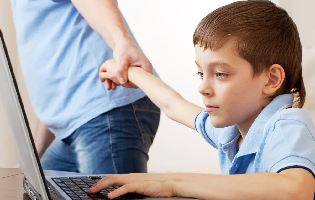 Van İl Sağlık Müdürlüğü Uyardı: Çocuklarda Teknoloji Bağımlılığına Dikkat!