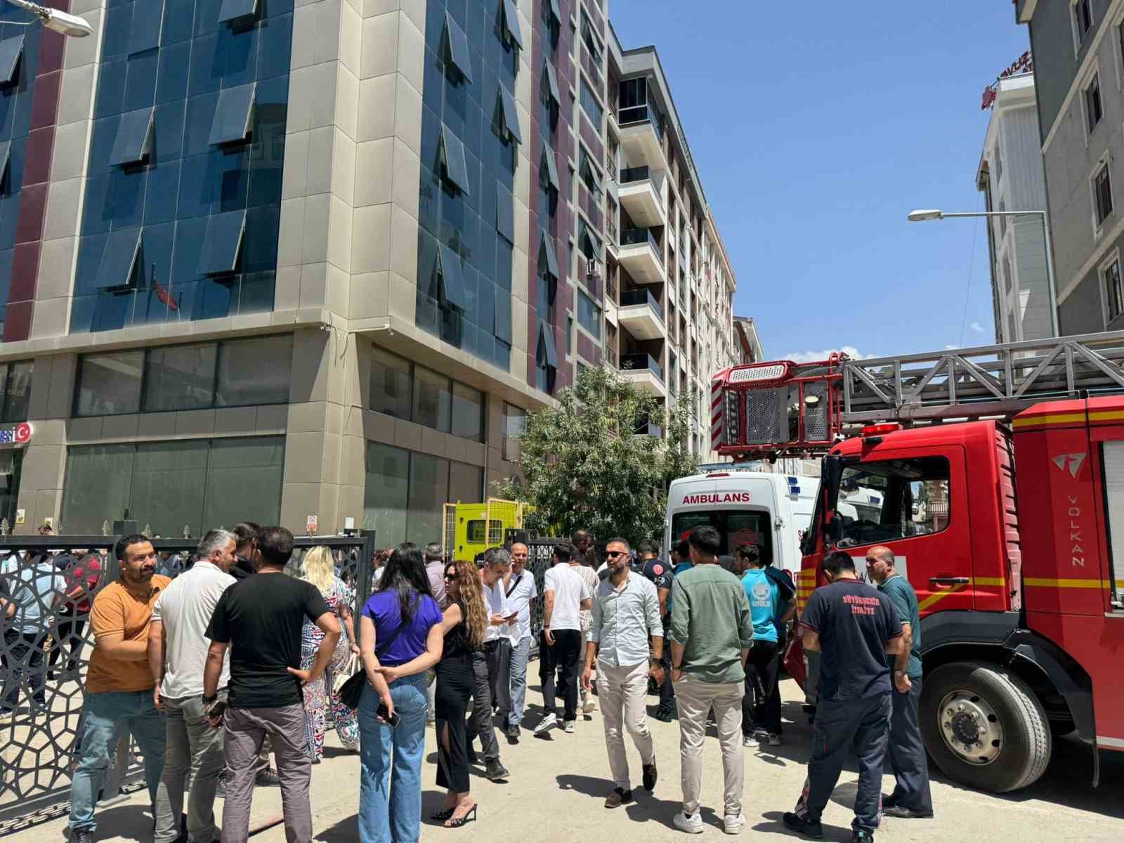 İpekyolu Belediye Binasında Çıkan Yangının Nedeni Belli Oldu