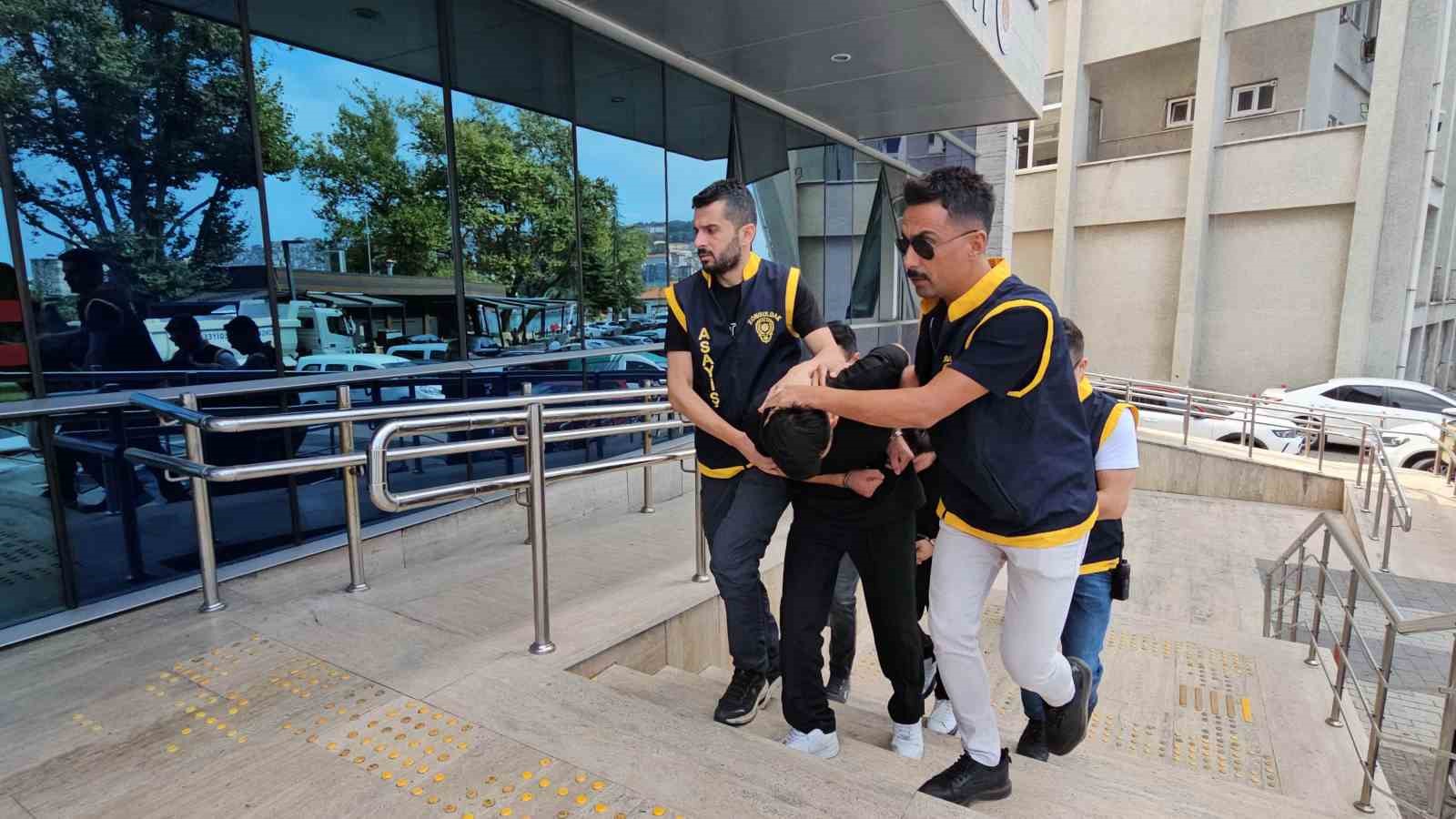 ’Adınız FETÖ Soruşturmasına Karıştı’ Yalanıyla Milyonluk Vurgun