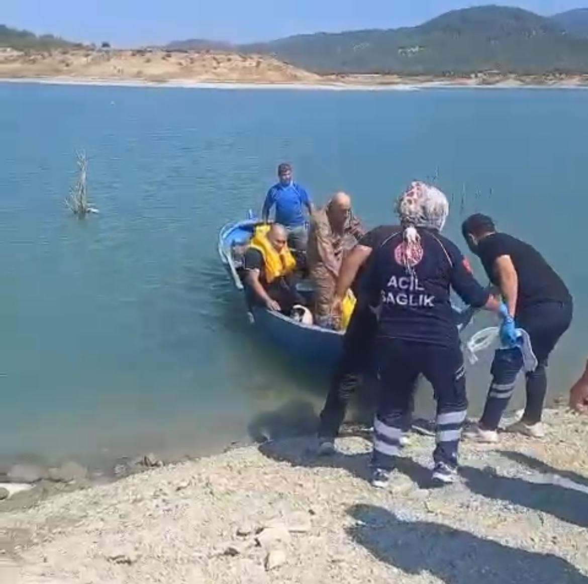 Burdur’da eğitim uçağı kırıma uğradı: Pilot ile 1 kişi kurtarıldı