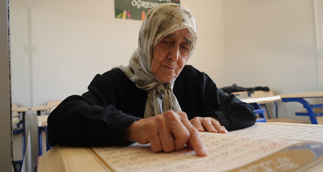 Azmin örneği: 87 yaşında Kur’an okumayı öğrendi