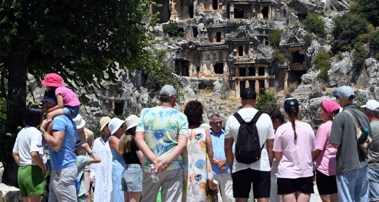 Antalya Turizmde Yeni Bir Rekora İmza Attı