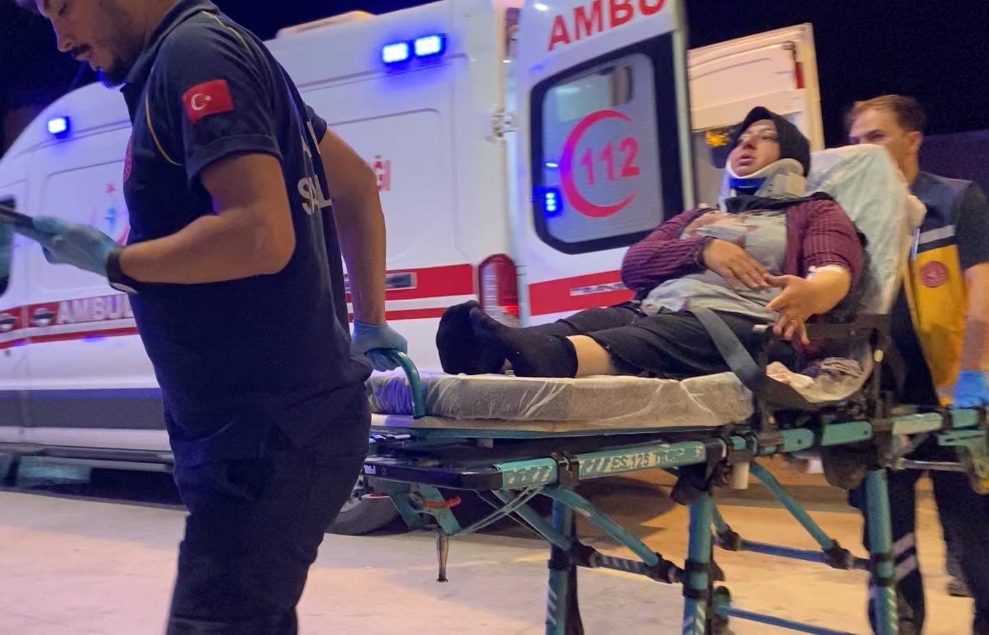 Bursa’da kontrolden çıkan otomobil şarampole uçtu: 2 yaralı