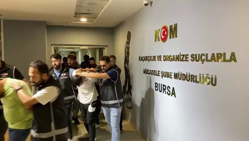 İnterpol tarafından aranan ‘Golani’ çetesine operasyon : 11 şüpheli yakalandı