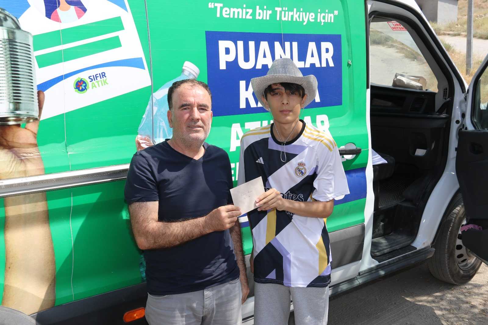 Van’da Atıklar Maddi Kazanca Dönüşüyor