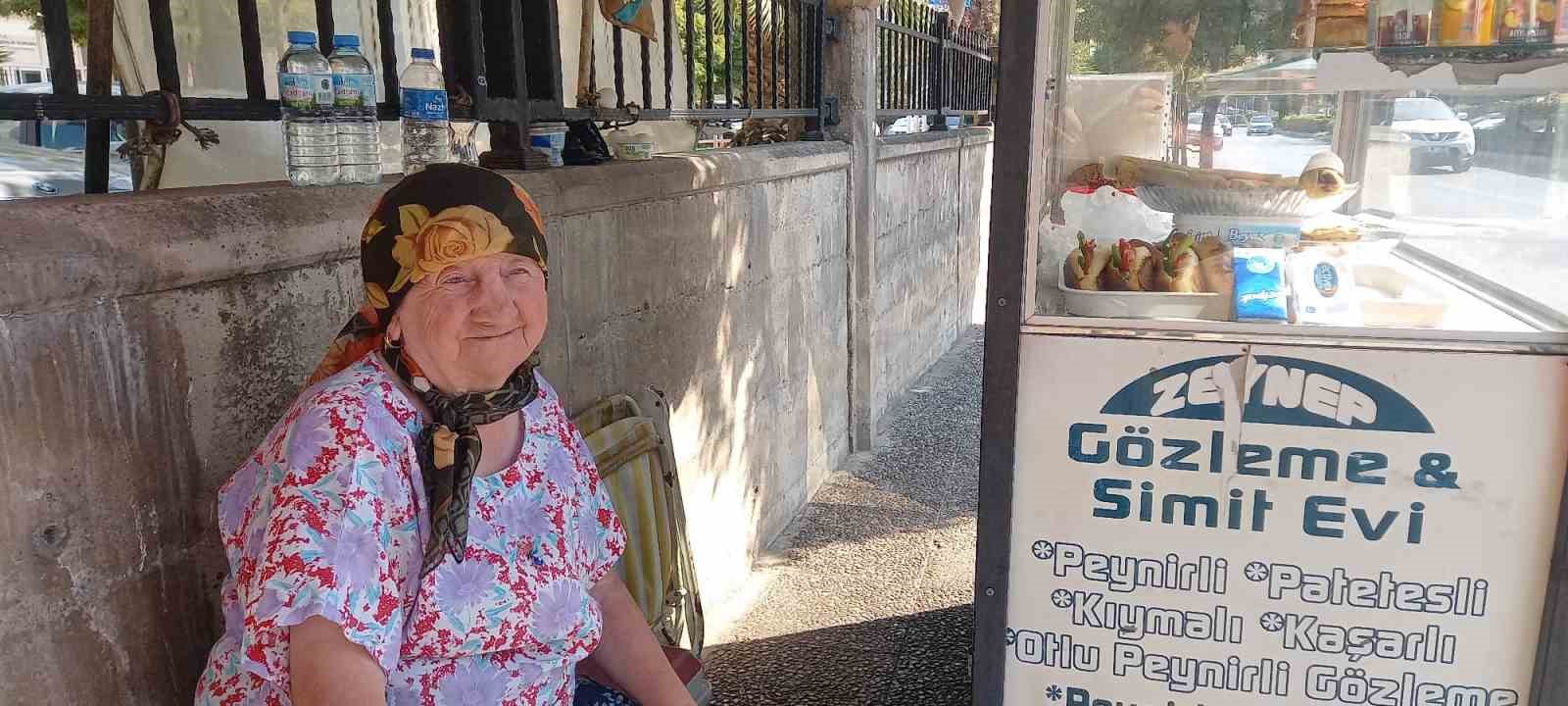 Mensure Teyze’nin çalışma azmi görenleri şaşırtıyor