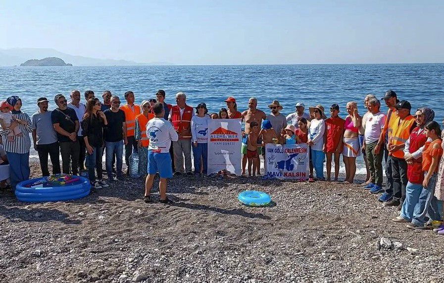 BÜYÜKŞEHİR BELEDİYESİ VAN GÖLÜ’NE VE ALZHEİMER HASTALIĞINA DİKKAT ÇEKTİ