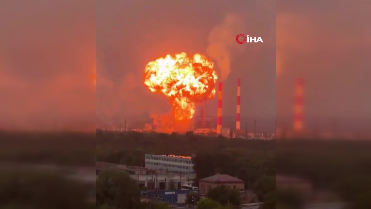 Ukrayna ordusundan Rus petrol tesislerine saldırı